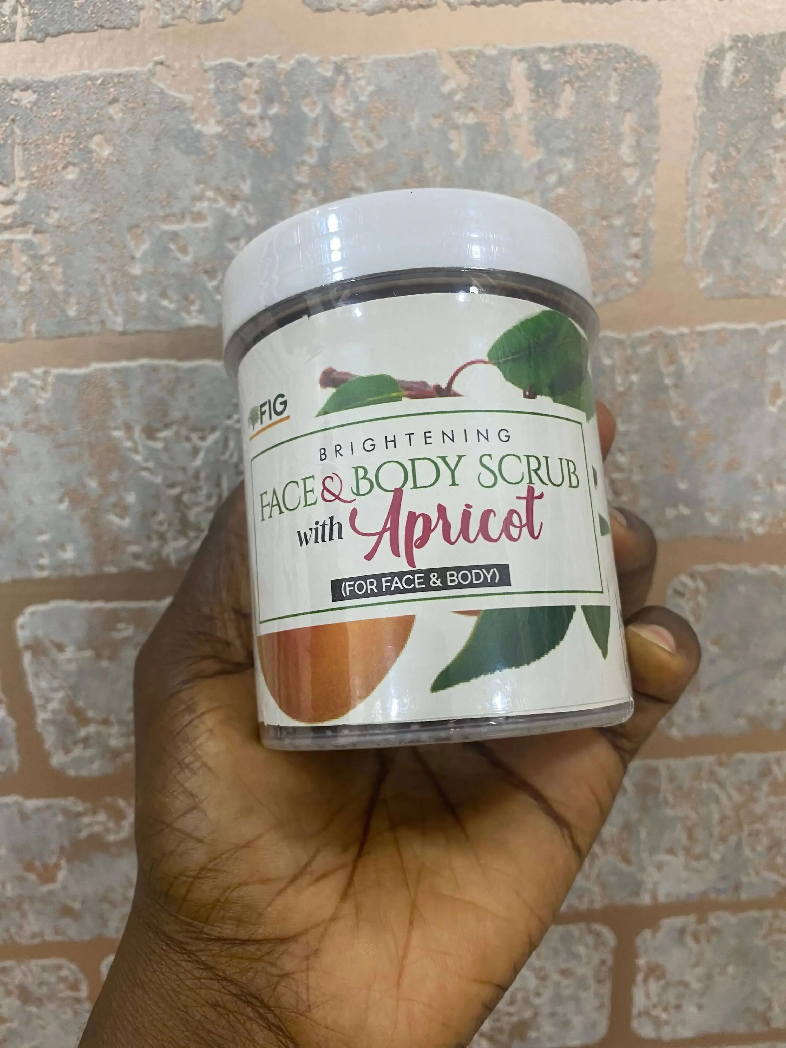 Figtree Brightening Face and Body Scrub with Apricot